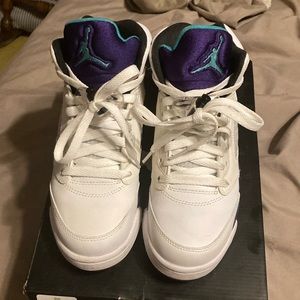 Air Jordan 5 retro 2013 size 5.5 big kids